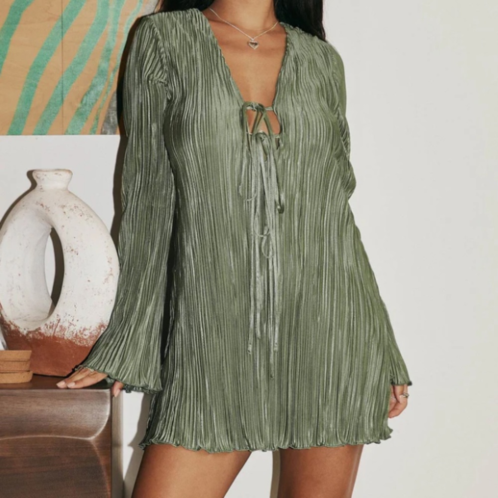 PRINCESS POLLY MALOP LONG SLEEVE MINI DRESS SAGE - Size 6